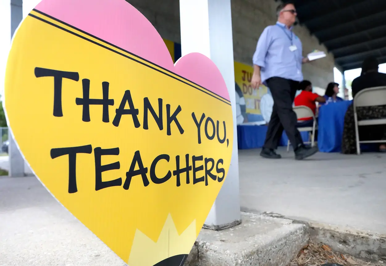 Teacher Appreciation Week Brings Freebies, Discounts for Educators